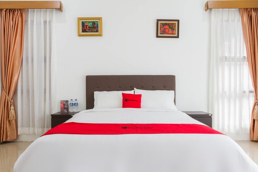 Reddoorz Near Jatinangor Town Square Hotel Exterior photo
